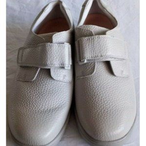 Women's Dr. Comfort Maggy DIABETIC Comfort Shoes Sz 11M Beige Leather Hook Loop